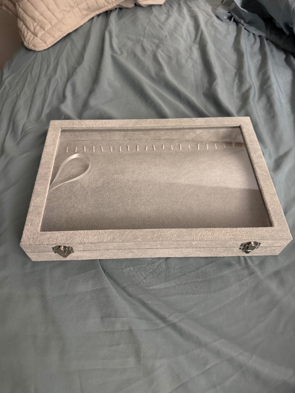 New necklace holder